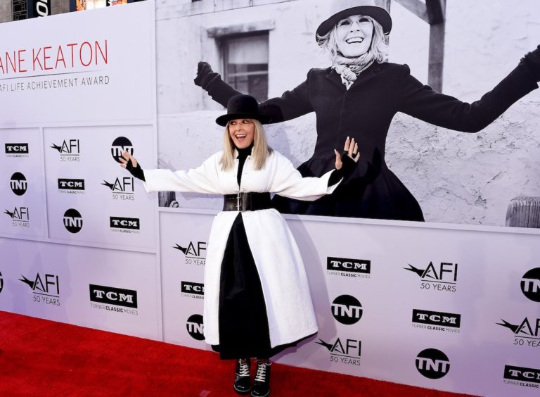 Diane Keaton Still Supports Woody Allen: “He is my friend and I continue to believe him”