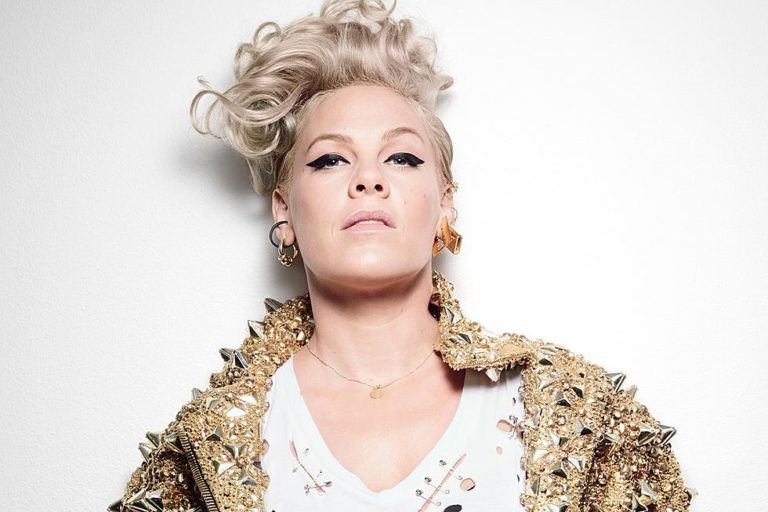 PiNK Scores a Fake Number 1 for Second Time with Album 8 Months After Release With Concert Bundle