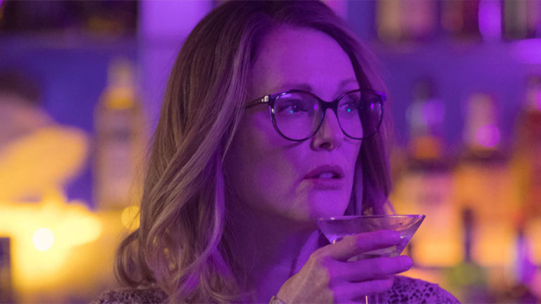 Julianne Moore Throws Her Hat in the Ring for 2020 Oscars as “Gloria Bell” Opens with a 100% Rating