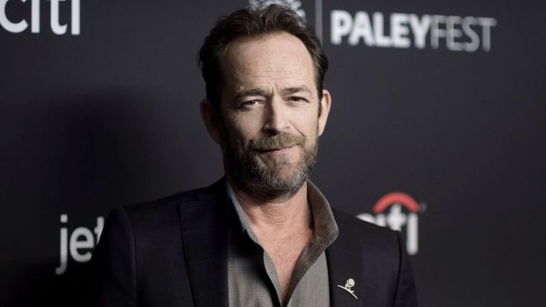 “Beverly Hills 90210” Star Luke Perry Dead At Age 52 from a Stroke, He Was the Hottest Teen Star of the Early 90s