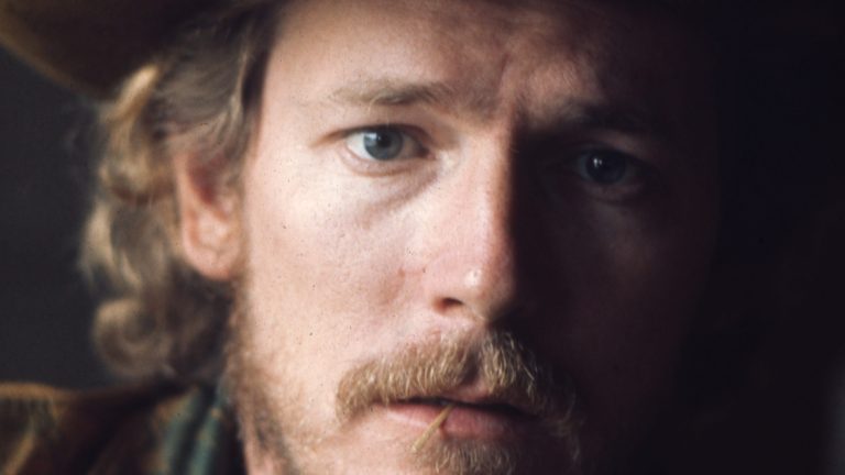 RIP Gordon Lightfoot, 84, Hits Included “If You Could Read My Mind,” “Sundown,” “Wreck of Edmund Fitzgerald”