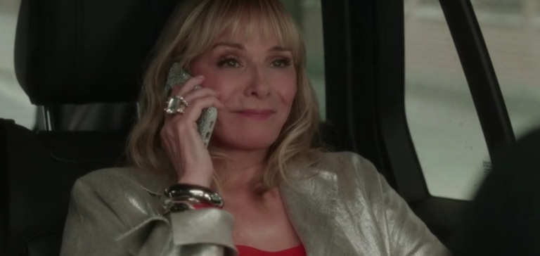 Kim Cattrall Returns to “Sex and the City” for One Minute, 30 Seconds and Saves the Show, And Just Like That