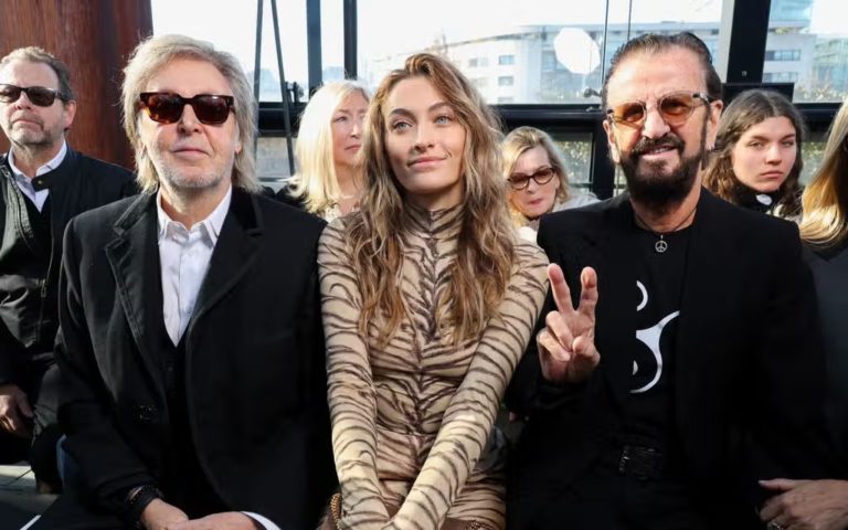 The Beatles Were Not Impressed by Anna Wintour at Stella McCartney’s Paris Fashion Show